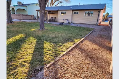 2126 Vinewood Ln, Pueblo, CO 81005 - Photo 16