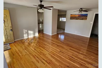 2126 Vinewood Ln, Pueblo, CO 81005 - Photo 4