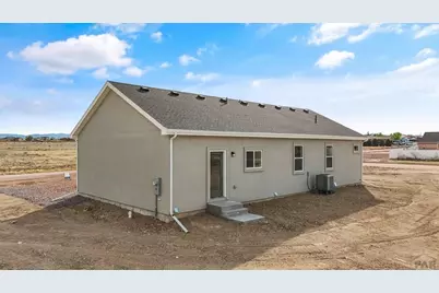 995 E Kirkwood Dr, Pueblo West, CO 81007 - Photo 38