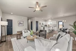 995 E Kirkwood Dr, Pueblo West, CO 81007 - Photo 8