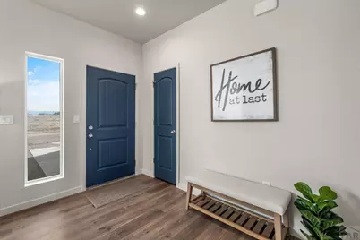 995 E Kirkwood Dr, Pueblo West, CO 81007 - Photo 4