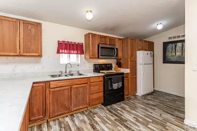 376 E Stanley Dr, Pueblo West, CO 81007 - Photo 16