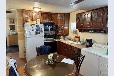 1729 E 14th St, Pueblo, CO 81001 - Photo 2