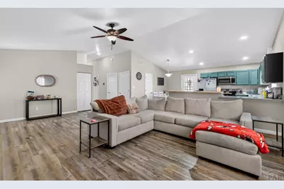 725 S Norwood Ave, Pueblo, CO 81001 - Photo 12