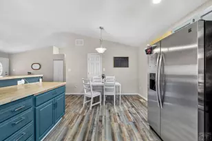 725 S Norwood Ave, Pueblo, CO 81001 - Photo 6