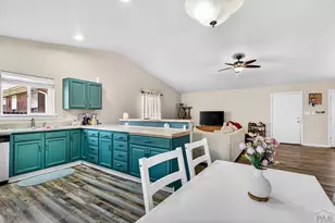 725 S Norwood Ave, Pueblo, CO 81001 - Photo 8