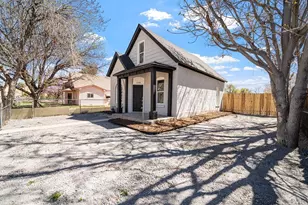 1018 E Ash St, Pueblo, CO 81001 - Photo 2