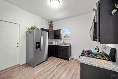 1018 E Ash St, Pueblo, CO 81001 - Photo 8