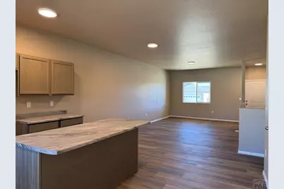 5217 Gannet Lane, Pueblo, CO 81008 - Photo 8