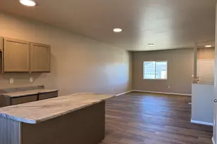 5217 Gannet Ln, Pueblo, CO 81008 - Photo 8