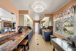 4011 Valley Dr, Pueblo, CO 81008 - Photo 8