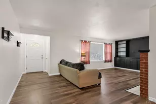 812 Capitol Hill St, Canon City, CO 81212 - Photo 6