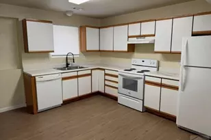 687-693 E Laporte Dr, Pueblo West, CO 81007 - Photo 4