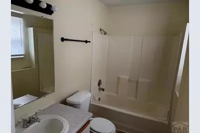 729 E Laporte Dr, Pueblo, CO 81007 - Photo 8