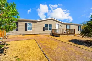 2519 E 10th St, Pueblo, CO 81001 - Photo 2