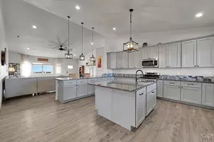 257 E Auburn Ave, Pueblo West, CO 81007 - Photo 4