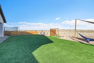 257 E Auburn Ave, Pueblo West, CO 81007 - Photo 18