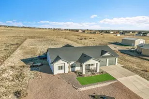257 E Auburn Ave, Pueblo West, CO 81007 - Photo 40