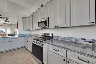 257 E Auburn Ave, Pueblo West, CO 81007 - Photo 12