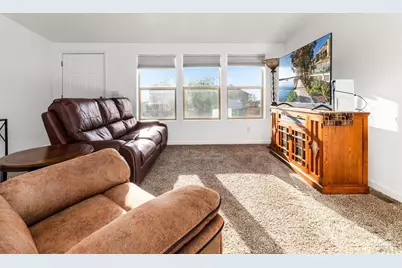 667 S Burro Dr, Pueblo West, CO 81007 - Photo 2