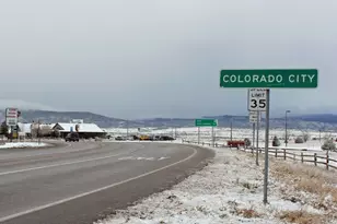 2916 Applewood Dr, Colorado City, CO 81019 - Photo 2