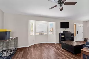 927 N Purcell Blvd, Pueblo West, CO 81007 - Photo 10