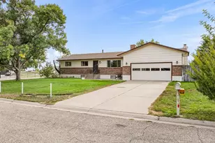 27454 Preston Rd, Pueblo, CO 81006 - Photo 2