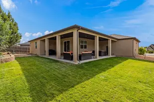 5114 Lynn Meadows Dr, Pueblo, CO 81005 - Photo 4