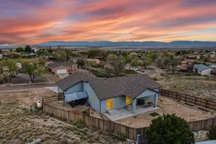 171 W Legend Dr, Pueblo West, CO 81007 - Photo 6