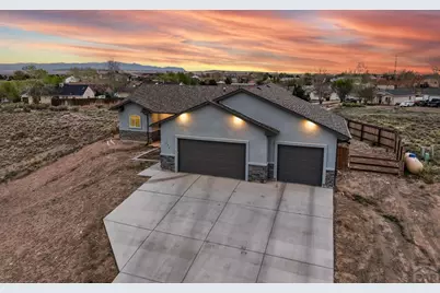 171 W Legend Dr, Pueblo West, CO 81007 - Photo 1