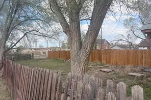 409 W 27th St, Pueblo, CO 81003 - Photo 16