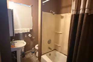 409 W 27th St, Pueblo, CO 81003 - Photo 6