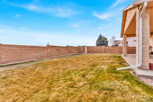8 Pasadena Dr, Pueblo, CO 81005 - Photo 42