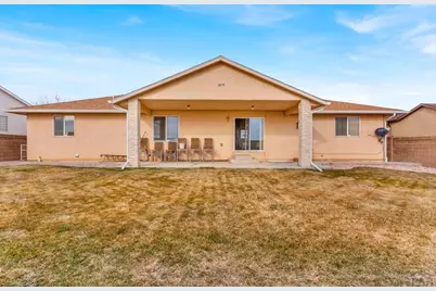 8 Pasadena Dr, Pueblo, CO 81005 - Photo 28
