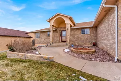 8 Pasadena Dr, Pueblo, CO 81005 - Photo 24