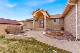 8 Pasadena Dr, Pueblo, CO 81005 - Photo 24
