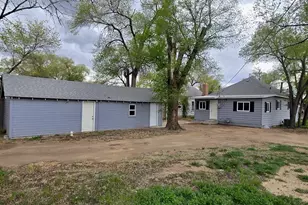 332 Vigil Ave, Las Animas, CO 81054 - Photo 2