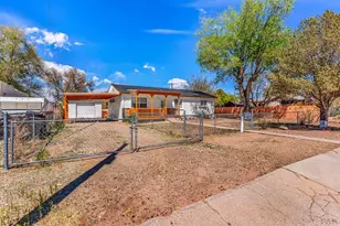 1121 Catalpa St, Pueblo, CO 81001 - Photo 2