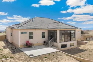 1073 W El Esperante Dr, Pueblo West, CO 81007 - Photo 40