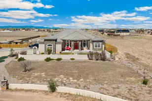 1073 W El Esperante Dr, Pueblo West, CO 81007 - Photo 42