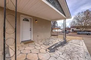 1725 Brown Ave, Pueblo, CO 81004 - Photo 6