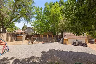 6 Aldrin Ct, Pueblo, CO 81001 - Photo 30