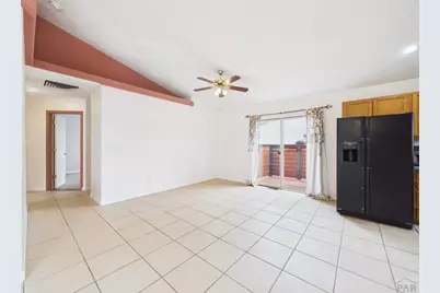 1613 E 19th St, Pueblo, CO 81001 - Photo 10