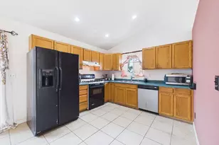 1613 E 19th St, Pueblo, CO 81001 - Photo 12