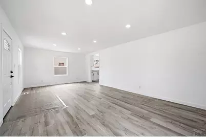 433 Grove Ave, Las Animas, CO 81054 - Photo 10