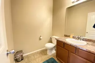 1808 Kingfisher Ln, Pueblo, CO 81008 - Photo 8