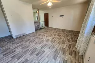 48 Caledonia Rd, Pueblo, CO 81001 - Photo 2