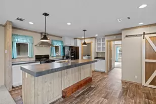 1095 Western Dr, Colorado Springs, CO 80915 - Photo 18