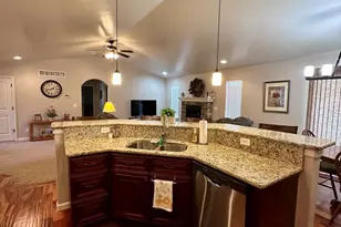 2321 Meadowlark Ln, Pueblo, CO 81008 - Photo 18
