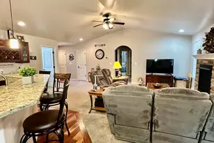 2321 Meadowlark Ln, Pueblo, CO 81008 - Photo 12